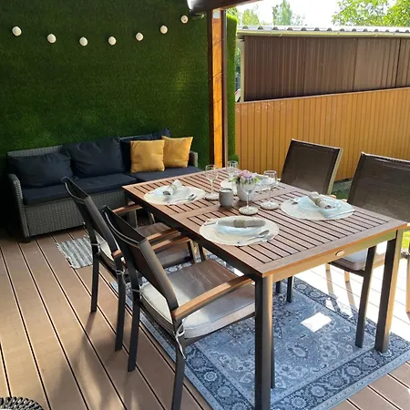 Holiday home Hugo *