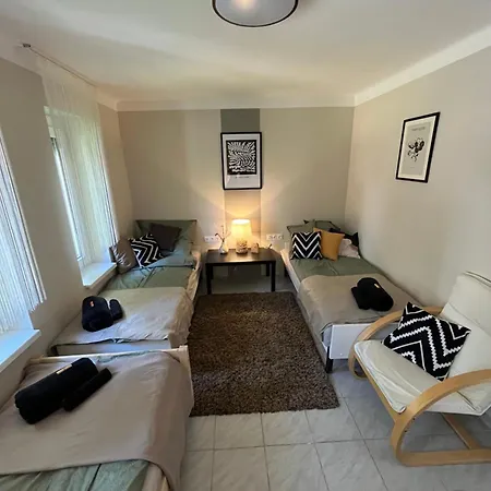 Holiday home Hugo